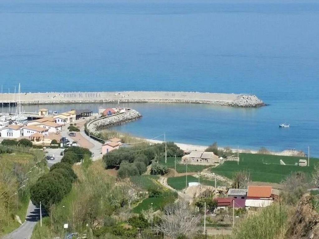 Casolare Al Porto Hotel Tropea Exterior photo