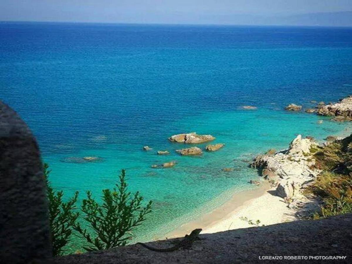 Casolare Al Porto Hotel Tropea Exterior photo